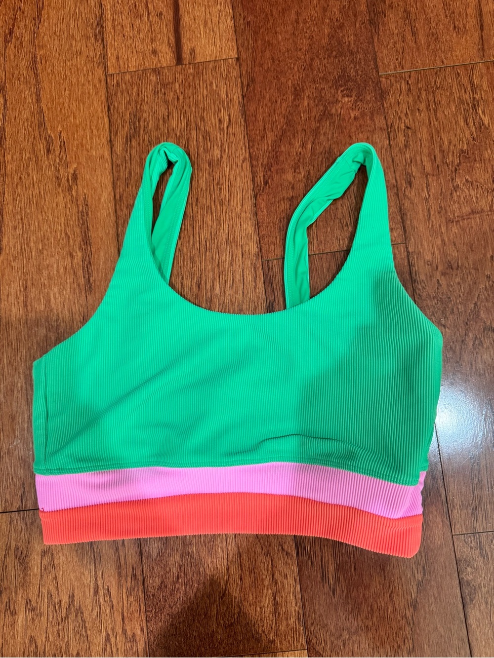 Beach Riot Mackenzie Bikini Top Size M